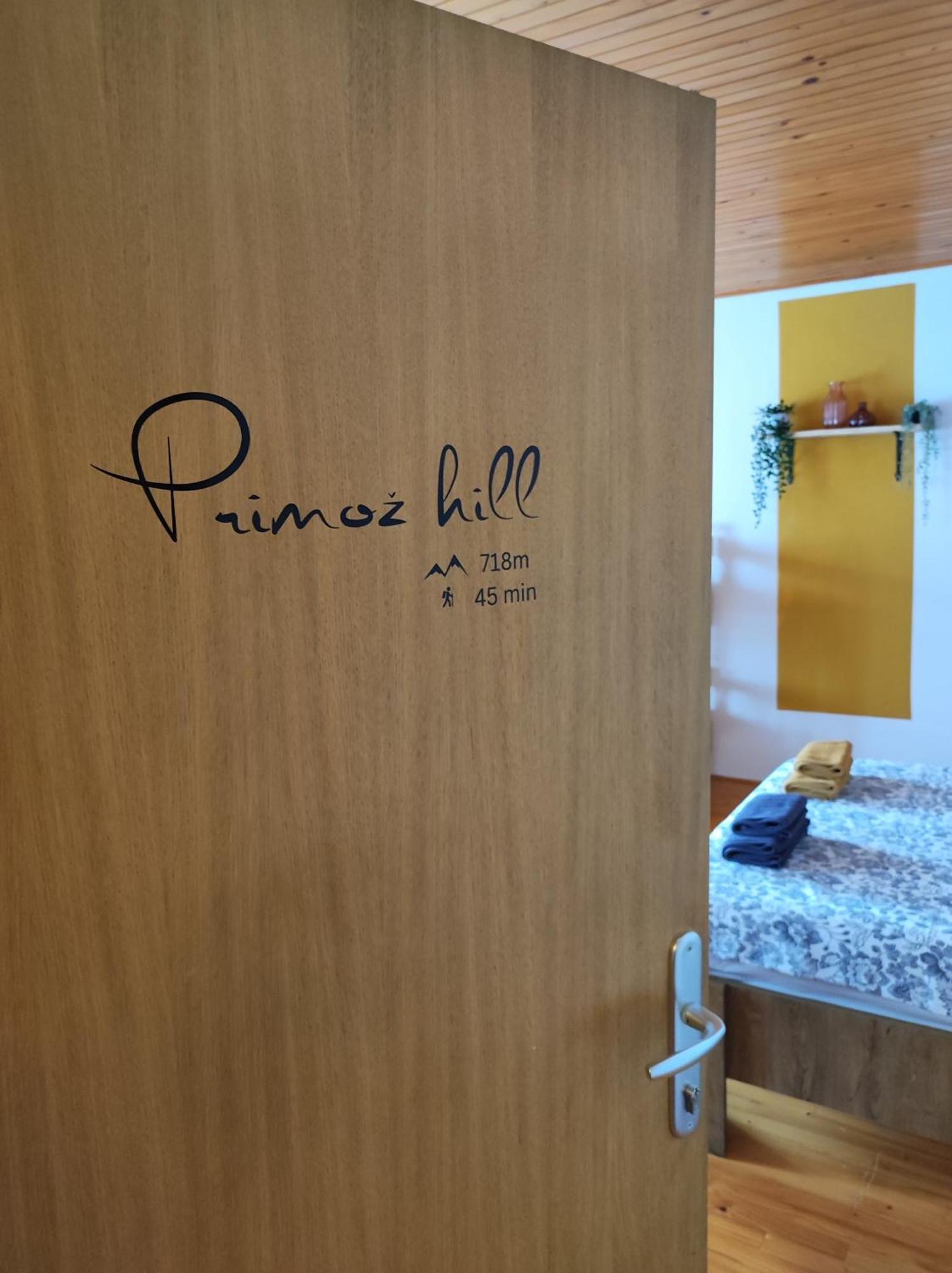 Family Hostel Пивка Екстериор снимка